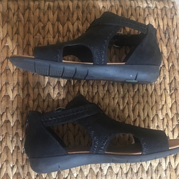 The KAIA Shootie Sandal by comfortview - Picture 4 of 14